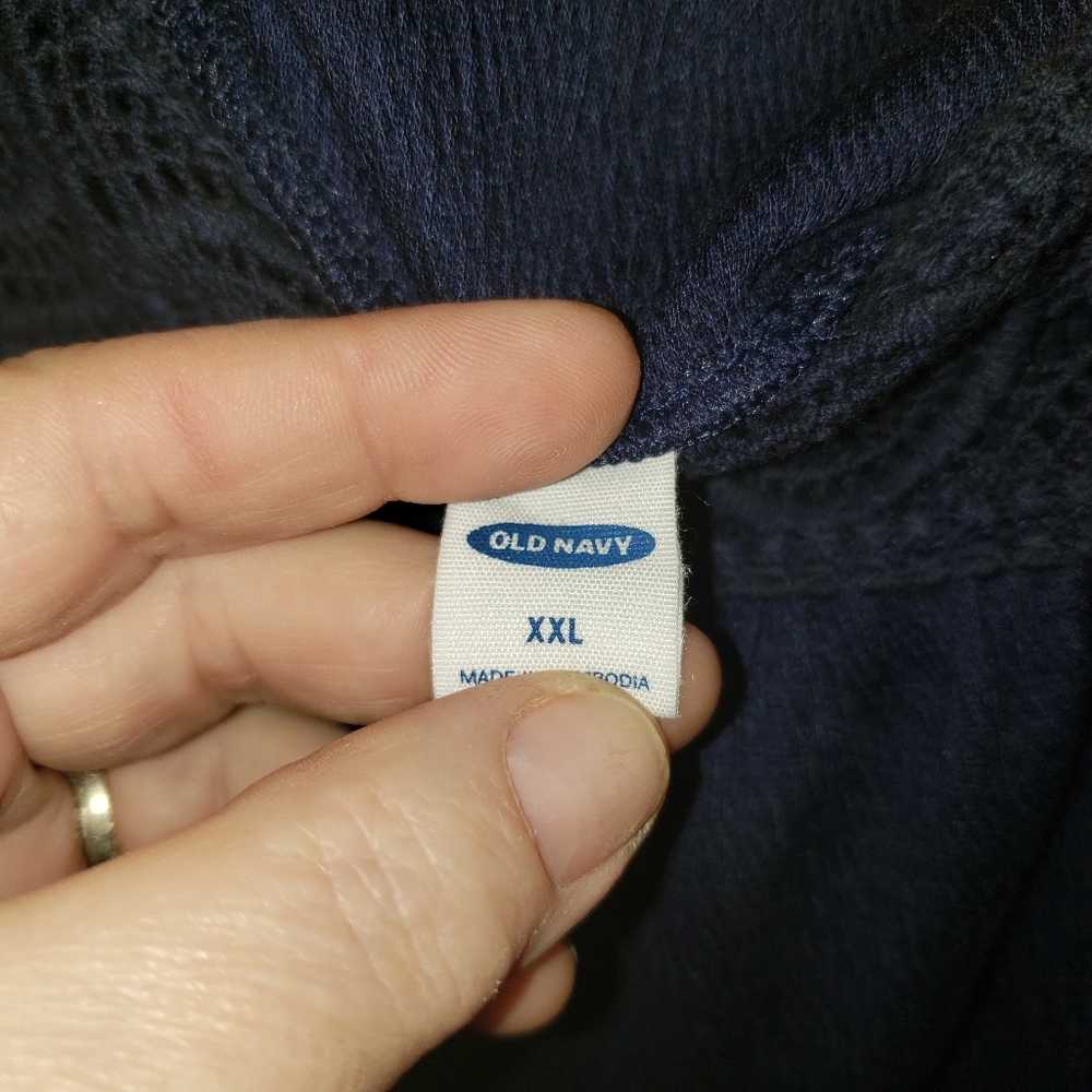 *** HOST PICK!!! ***Old navy off the shoulder shirt - Picture 2 of 2
